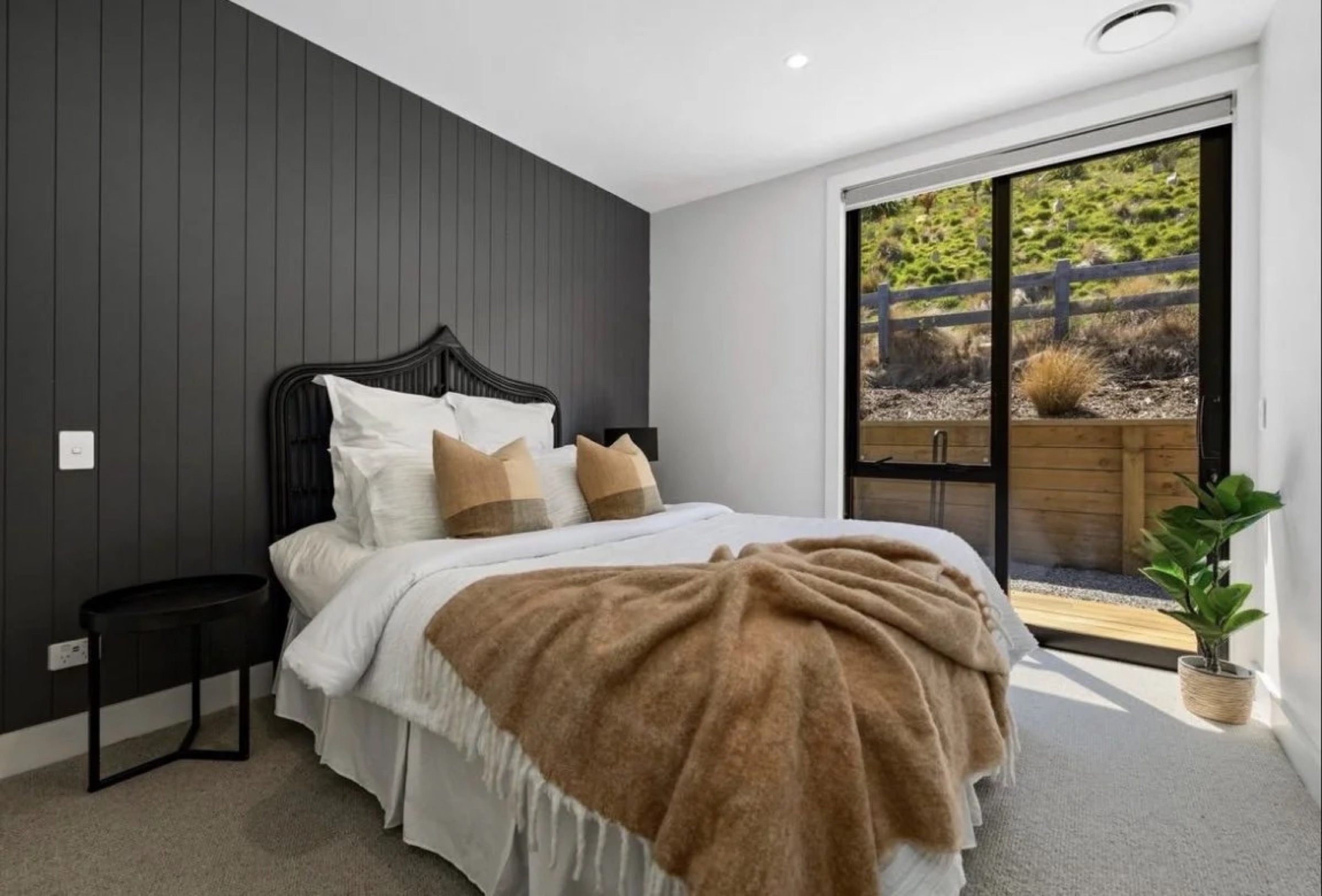 Woods Residences — image 3
